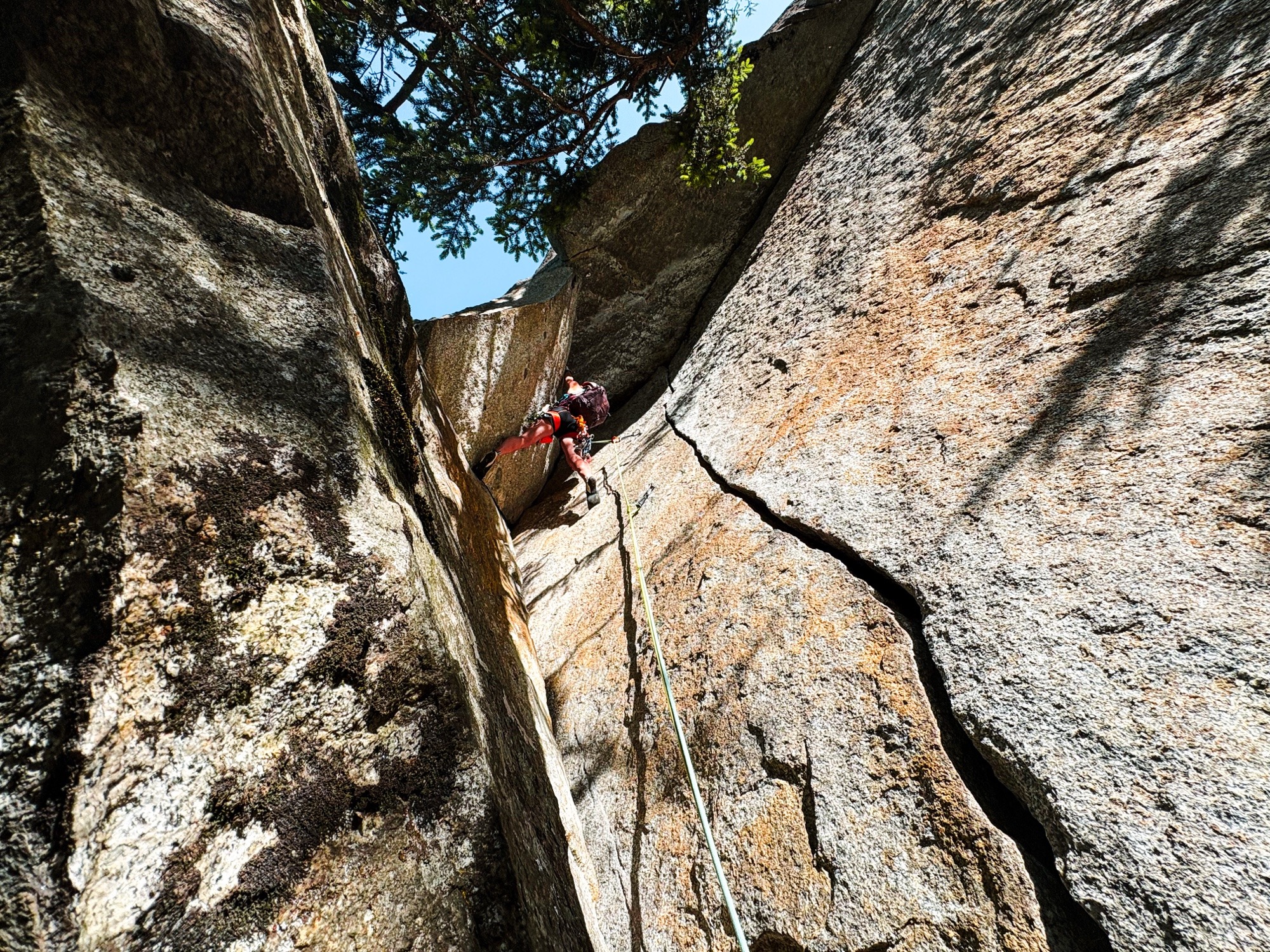 Au Süd – Adlernest (VI+ A0)