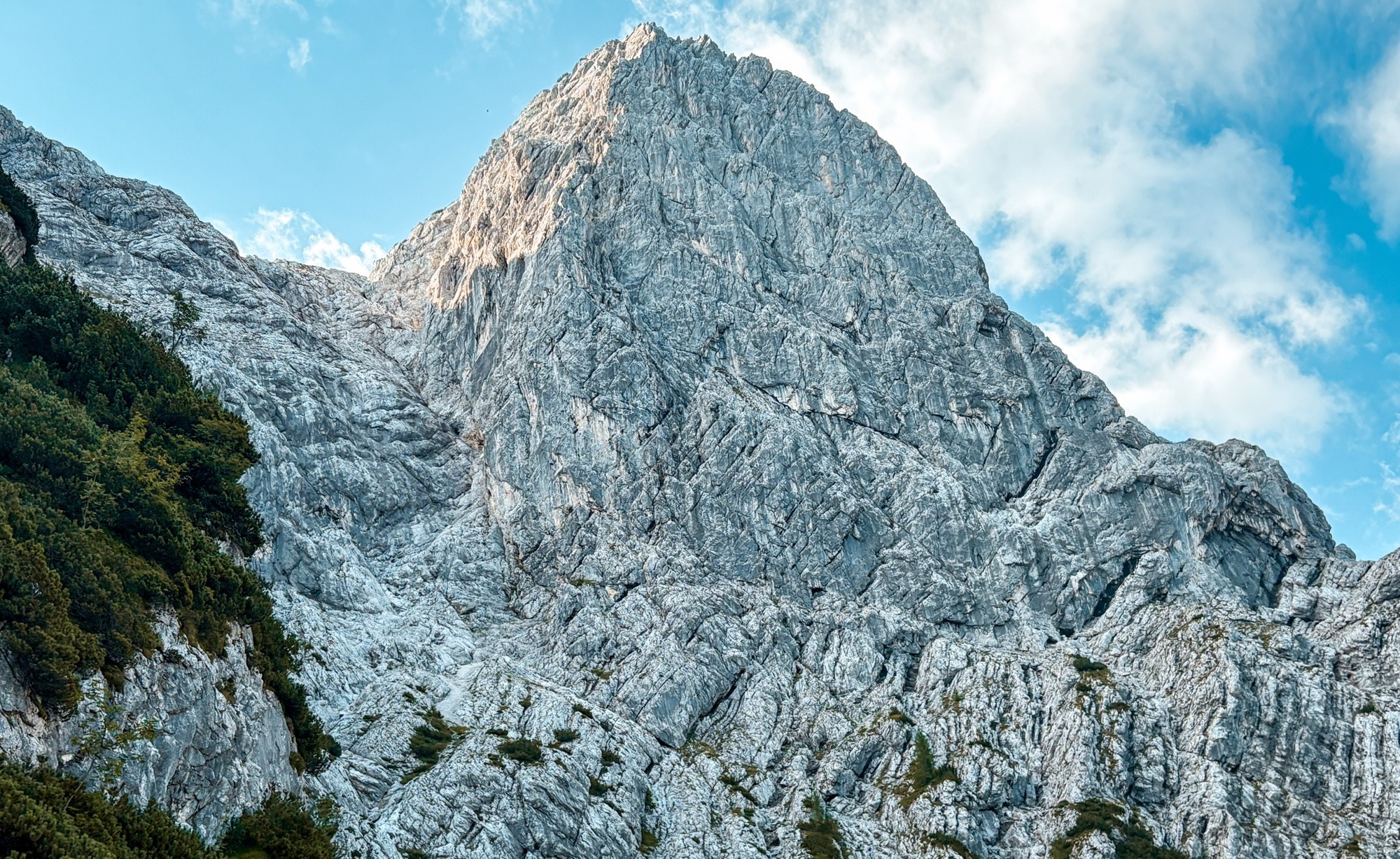 Höllentorkopf (2150m) via Nordkante (IV+)