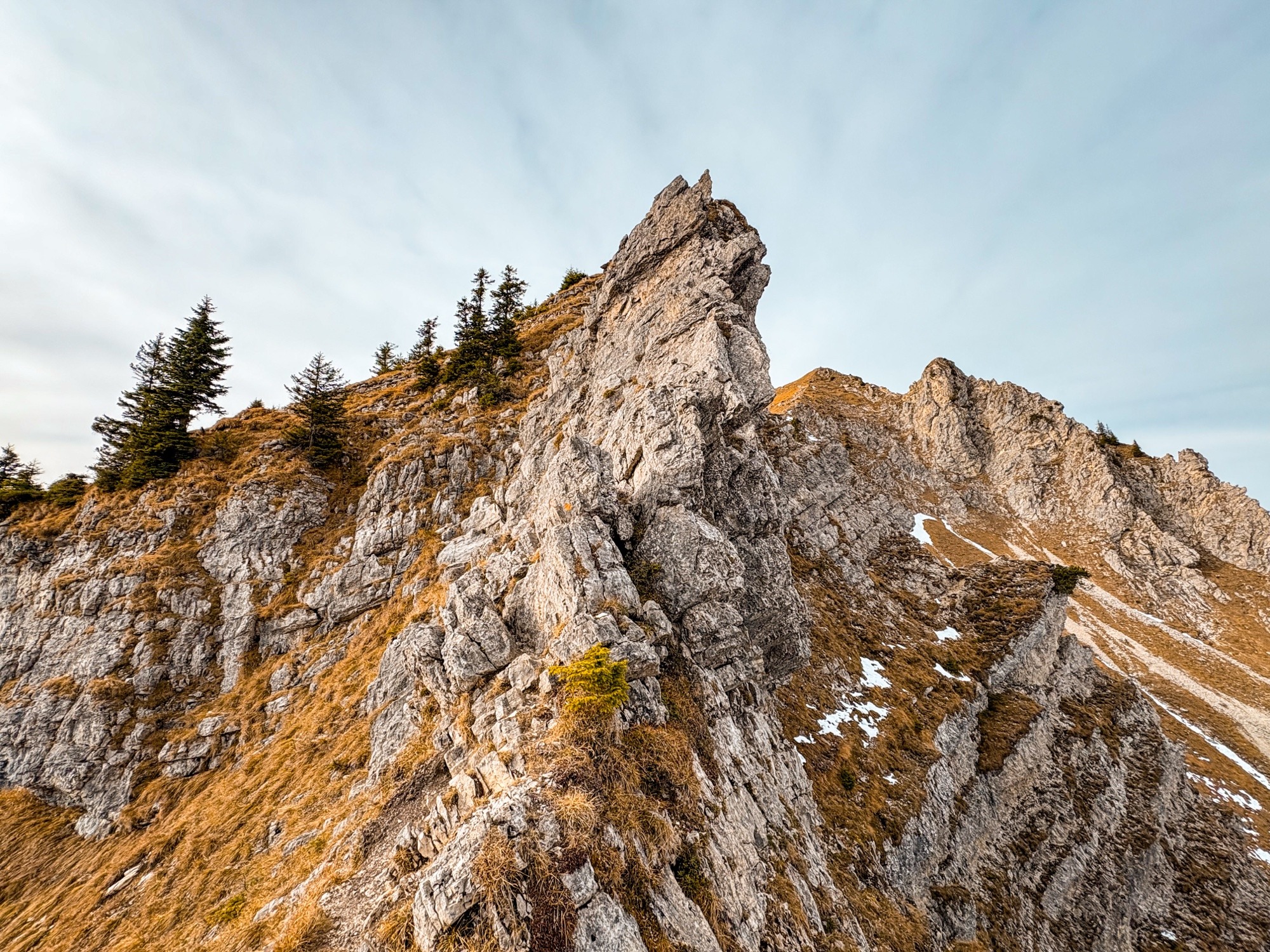 Gr. Klammspitze (1924m) über Bäckenalmsattel (T3)